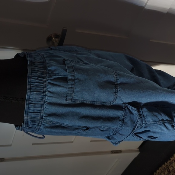 Lucky Brand Pull on Denim Cargo jeans Size L - Picture 5 of 8